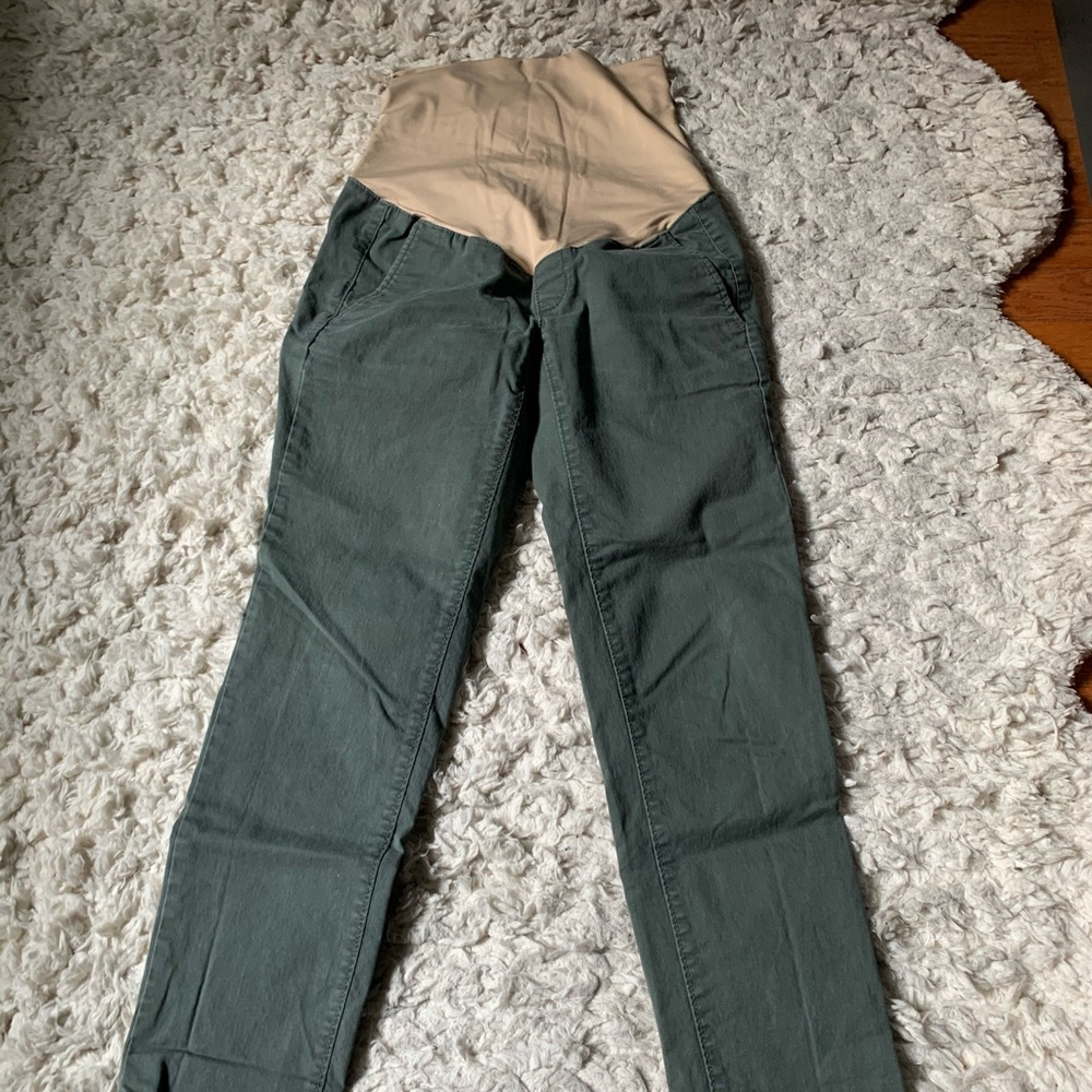 Maternity Loft size 0P green cargo pants